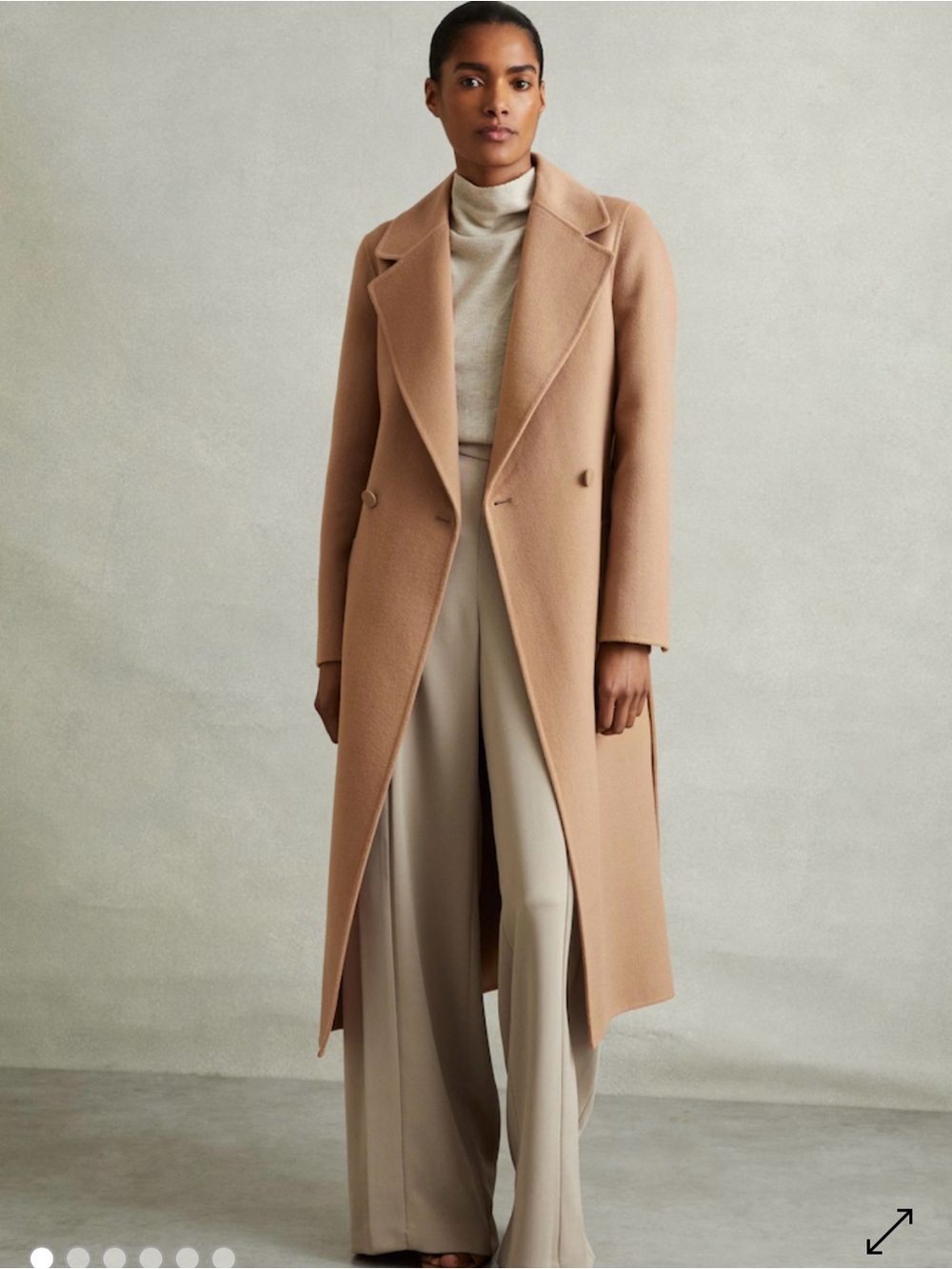 Reiss Lucia
Wool Blend Double Breasted Blindseam Coat in Light Camel - Picture 2 of 14